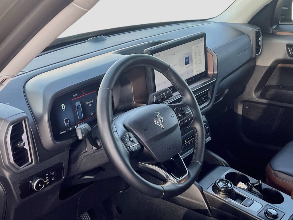 Used 2026 Ford Bronco Sport Outer Banks AWD/4WD image 9