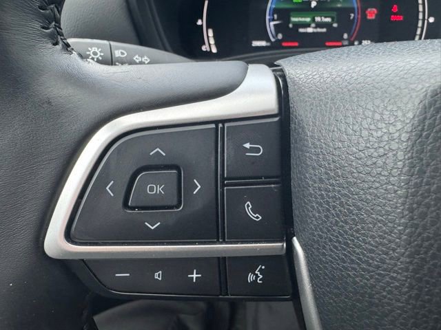 Used 2024 Toyota Grand Highlander XLE image 23