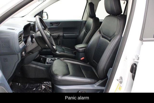 Used 2024 Ford Maverick Lariat w/ Black Appearance Package image 11