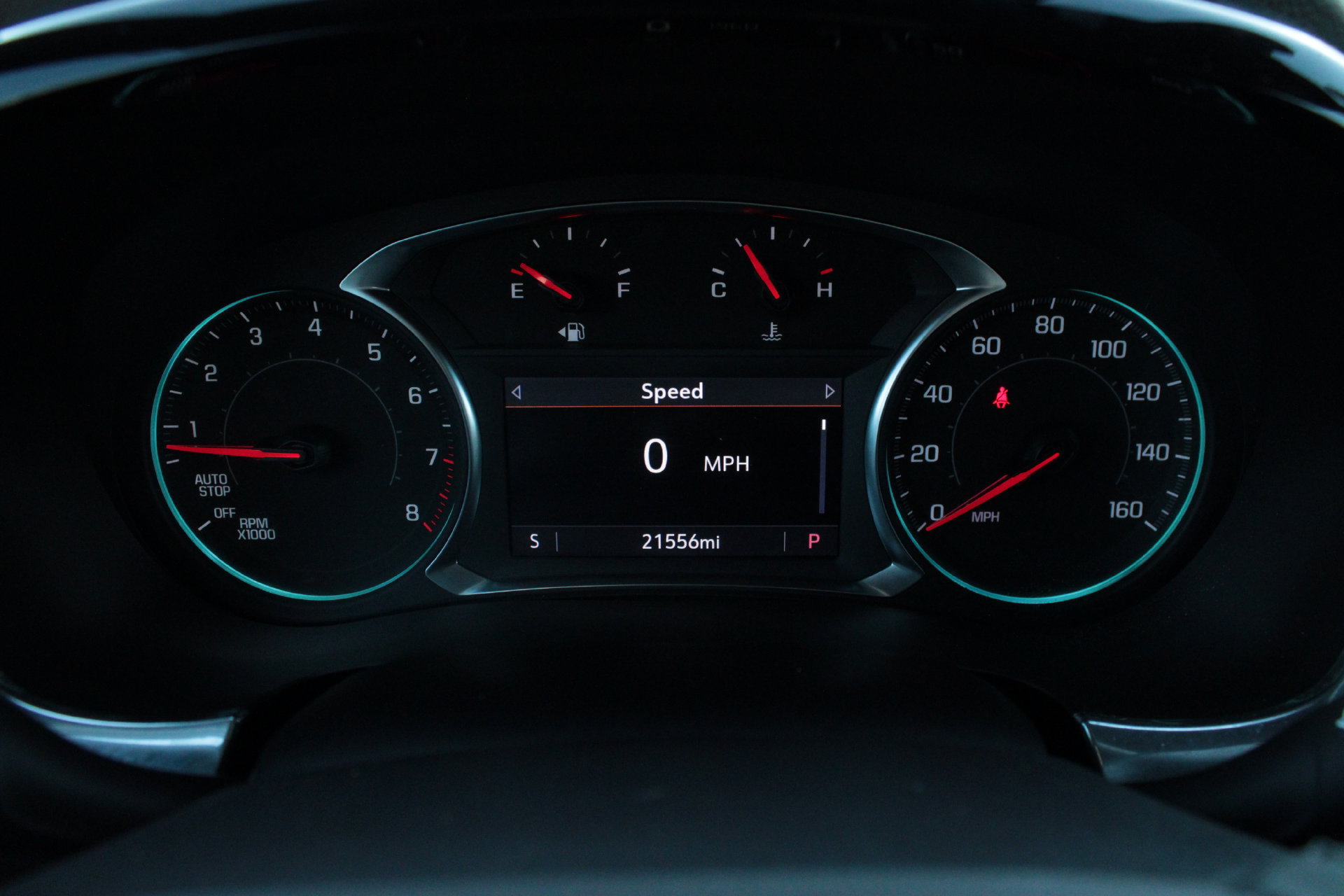 Used 2023 Chevrolet Traverse LT FWD image 38