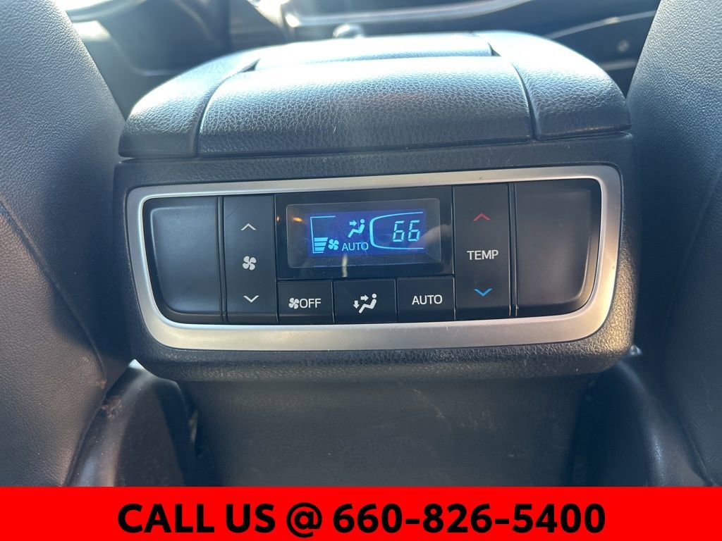 Used 2019 Toyota Highlander XLE image 10