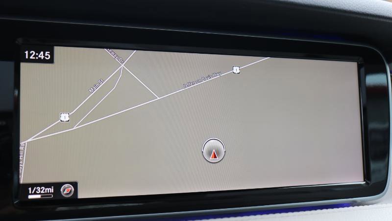 Used 2015 Mercedes-Benz S 550 4MATIC Coupe w/ Premium 1 Package image 15