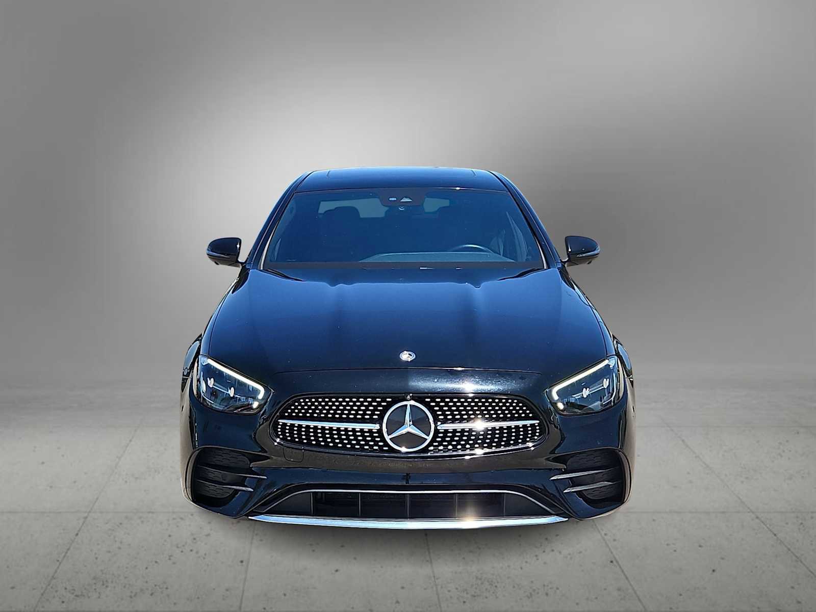 Used 2021 Mercedes-Benz E 350 Sedan image 3