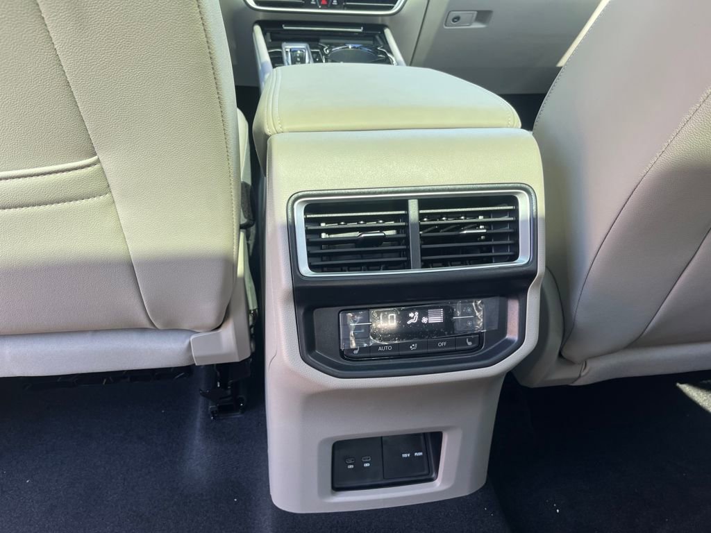 New 2026 Volkswagen Atlas SEL Premium R-Line image 18