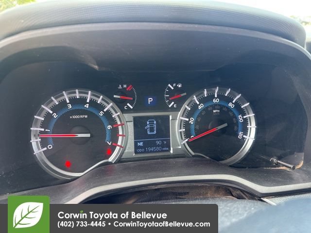 Used 2016 Toyota 4Runner SR5 AWD/4WD image 40