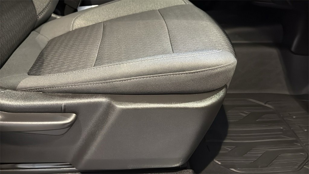 Used 2022 GMC Sierra 2500 SLE w/ SLE Value Package; image 13