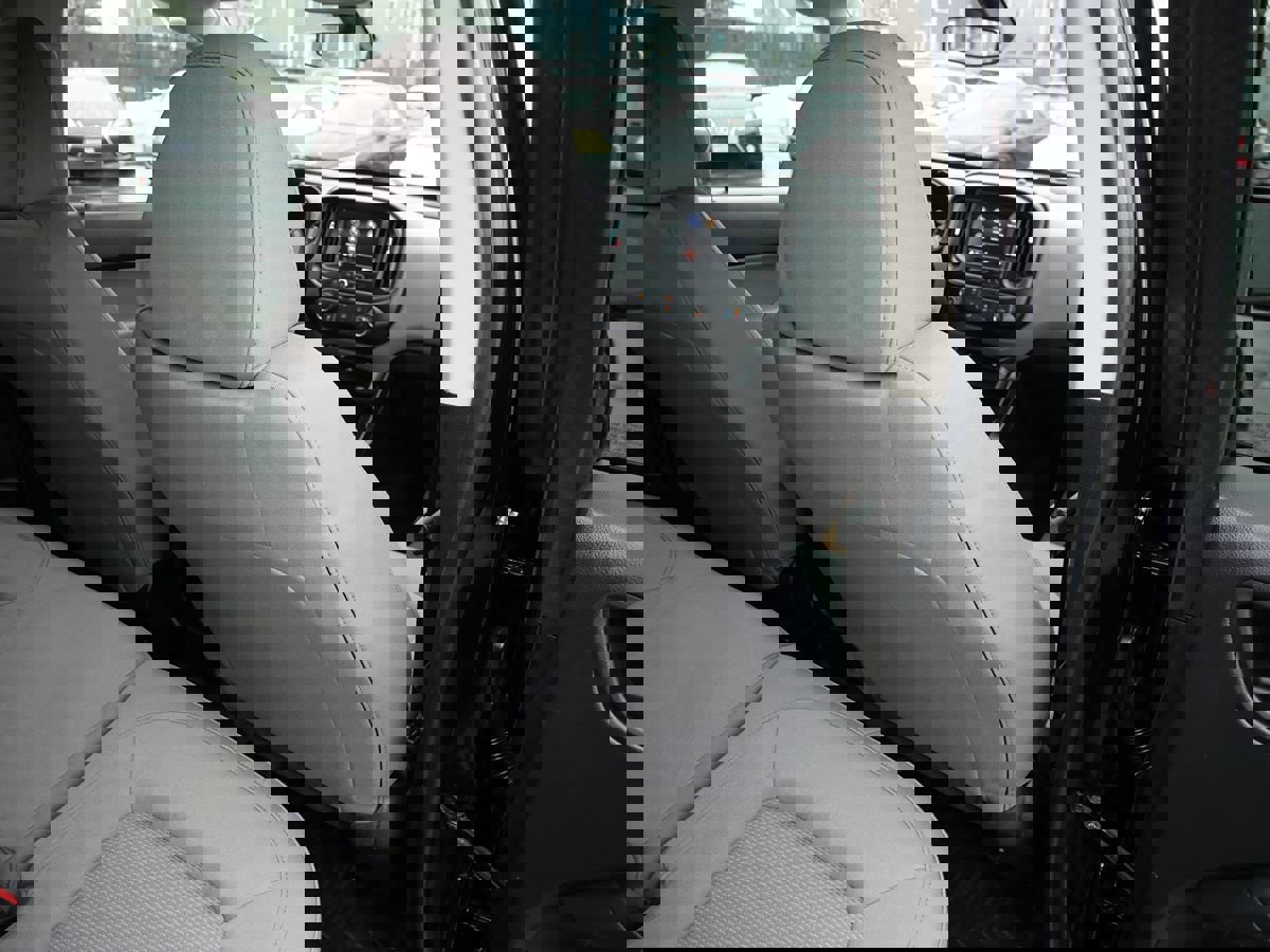 Used 2021 Chevrolet Colorado W/T w/ Custom Special Edition image 21