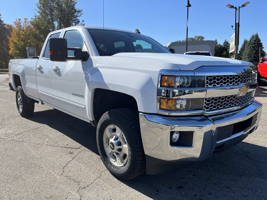 Used 2019 Chevrolet Silverado 2500 LT w/ All Star Edition AWD/4WD image 4