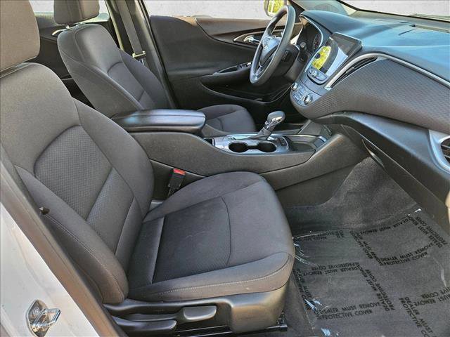 Used 2024 Chevrolet Malibu LT image 22