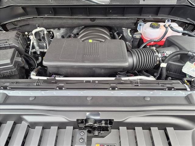 New 2026 Chevrolet Silverado 1500 RST w/ Dark Appearance Package AWD/4WD image 17