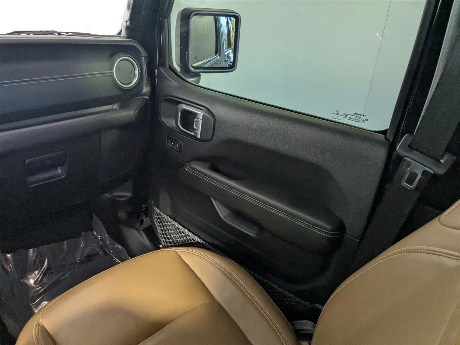 Used 2021 Jeep Wrangler Unlimited Sahara w/ Cold Weather Group image 33