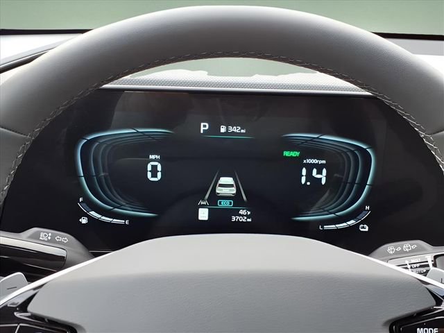 Used 2024 Kia Niro EX image 32