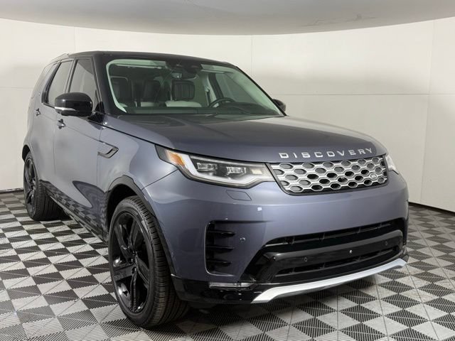 Used 2025 Land Rover Discovery Metropolitan Edition AWD/4WD image 10