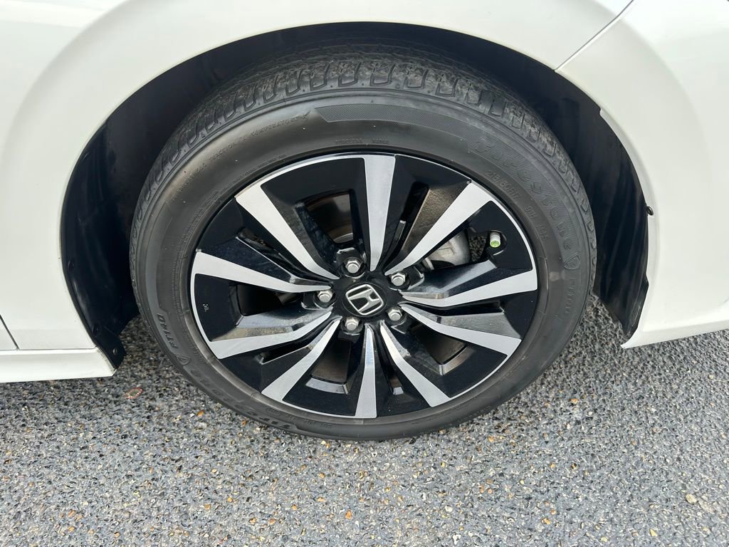 Used 2024 Honda Civic EX image 24