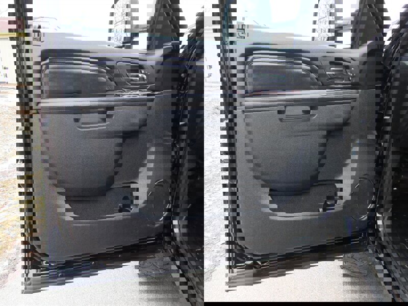 Used 2012 GMC Sierra 2500 Denali w/ Suspension Package, Off-Road image 16