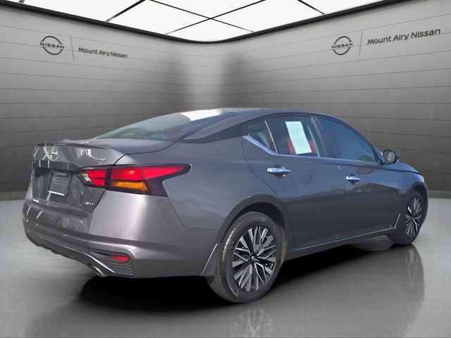 Certified 2024 Nissan Altima 2.5 SV w/ SV Premium Package image 5