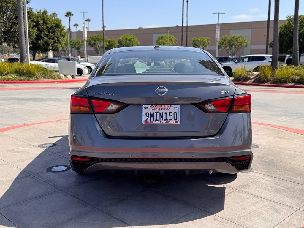 Certified 2024 Nissan Altima 2.5 SV FWD image 7