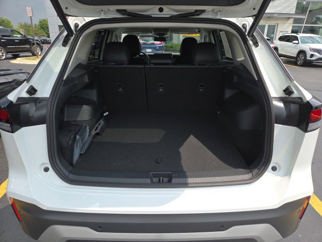 Used 2026 Volkswagen Tiguan SE AWD/4WD image 25