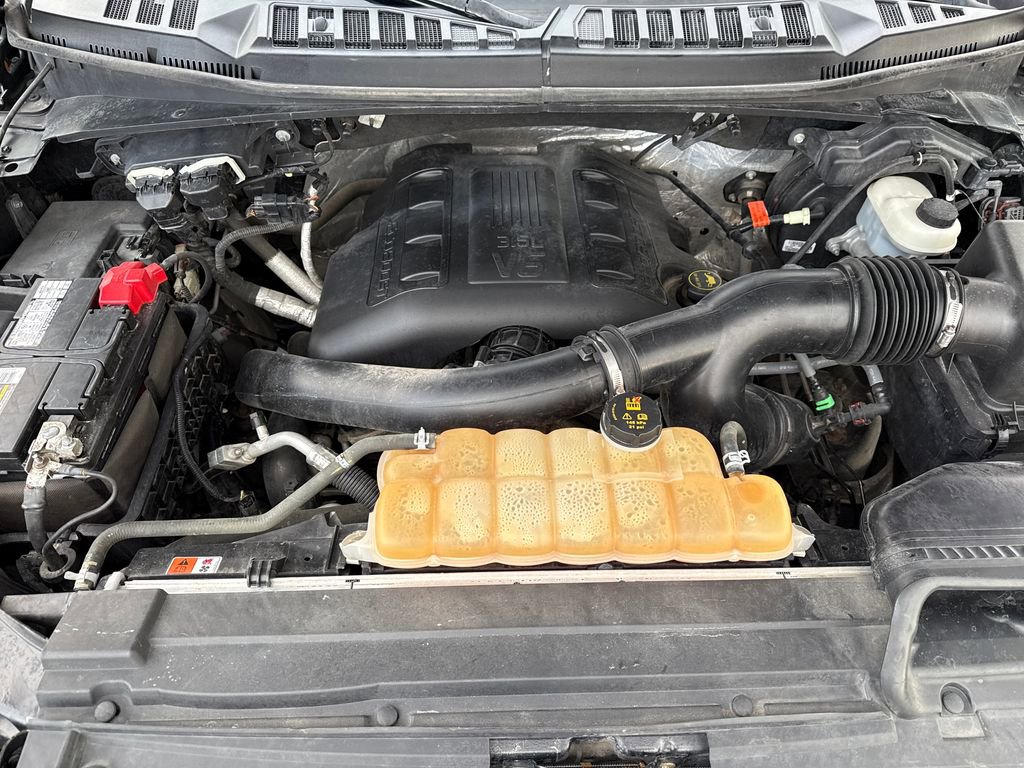 Used 2016 Ford F150 XLT w/ Equipment Group 302A Luxury image 24