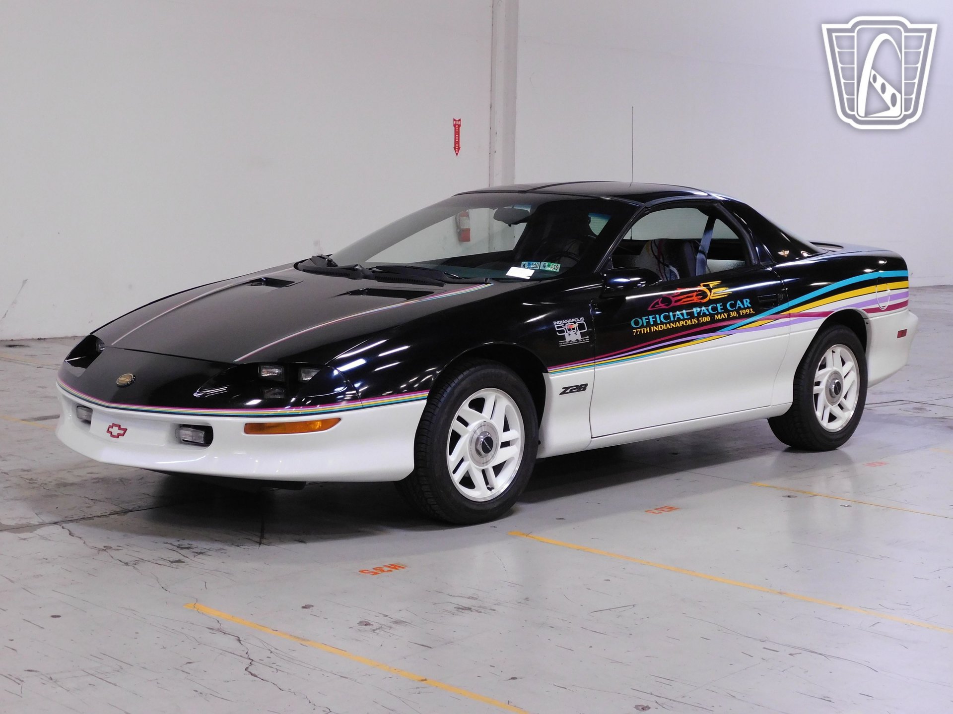 Used 1993 Chevrolet Camaro Z28 RWD image 2