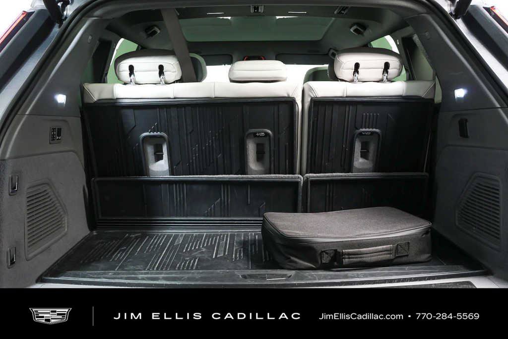 Certified 2026 Cadillac Escalade IQ Sport 1 w/ LPO, ONYX Package AWD/4WD image 26