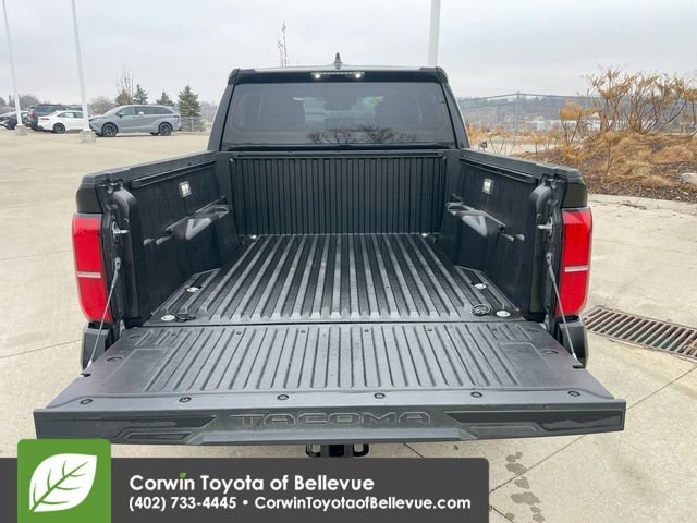 Used 2024 Toyota Tacoma TRD Off-Road image 17