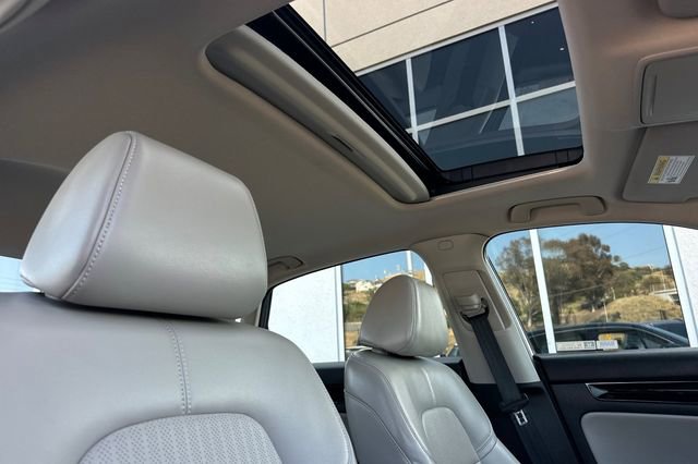 Used 2023 Honda Civic Touring image 18