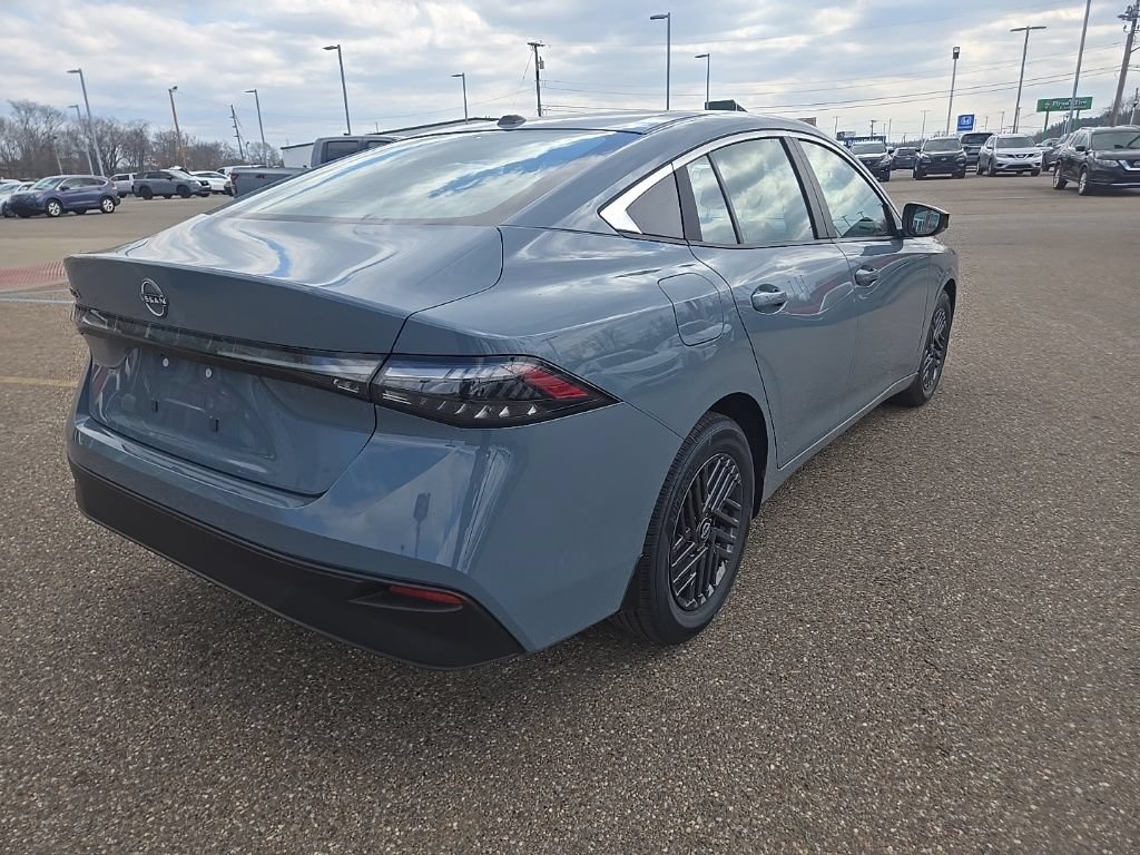 New 2026 Nissan Sentra SV w/ SV Convenience Package FWD image 7