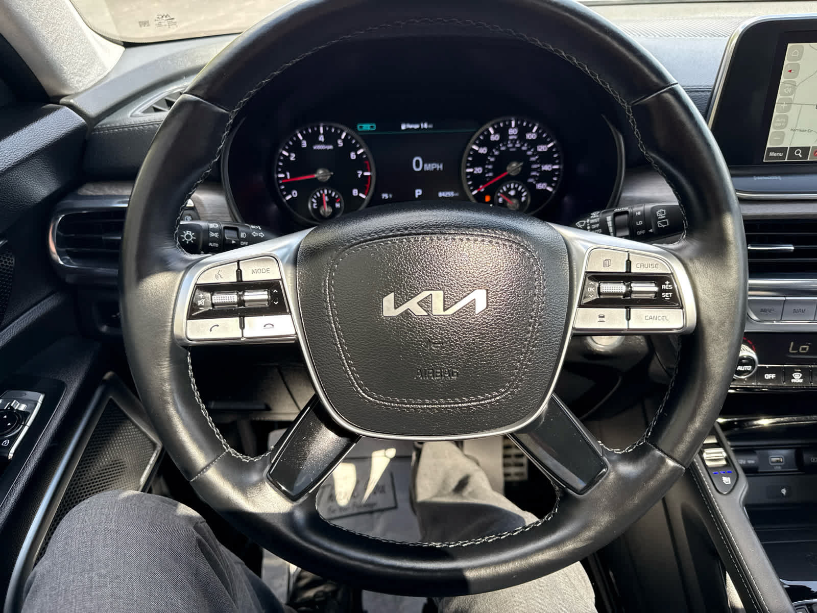 Used 2022 Kia Telluride SX w/ SX Prestige Package AWD/4WD image 23