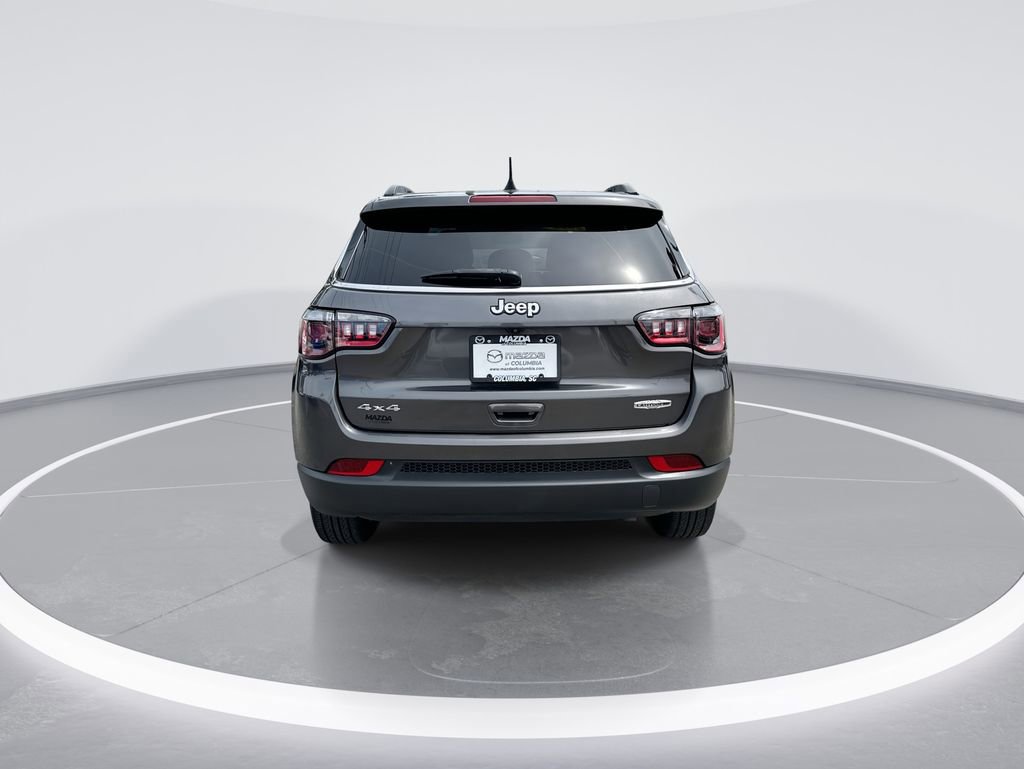 Used 2022 Jeep Compass Latitude AWD/4WD image 7