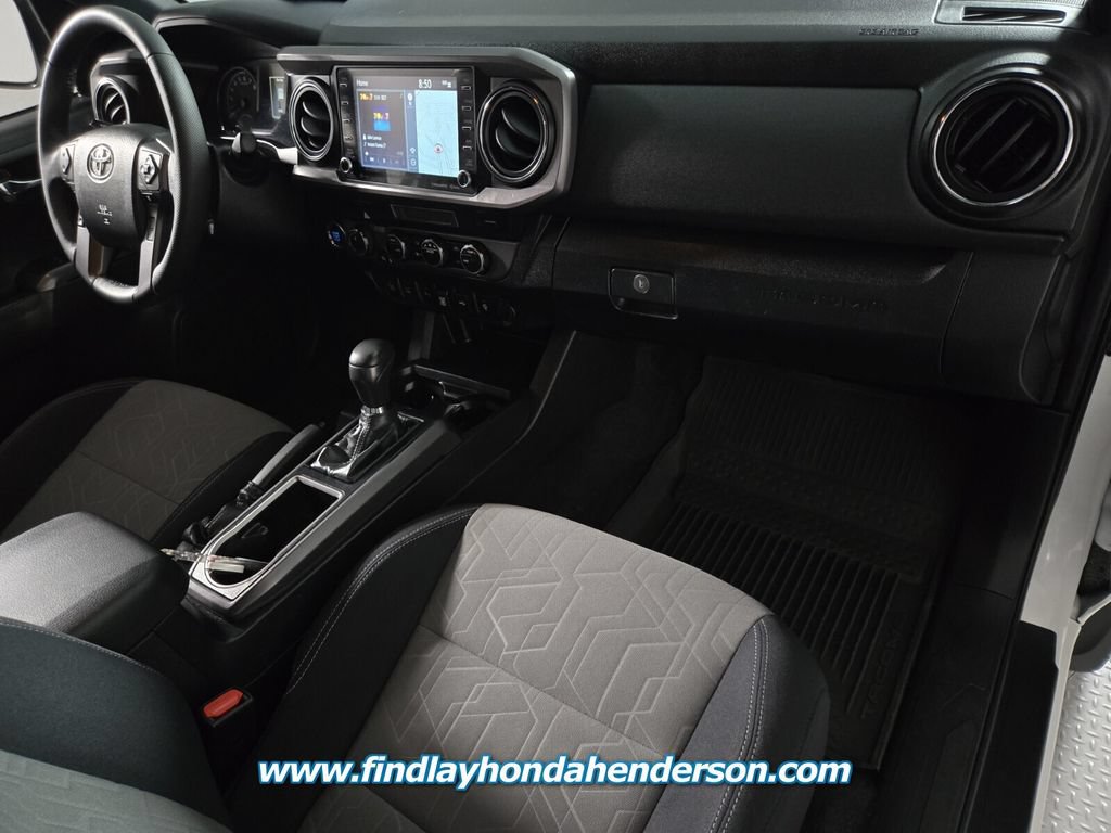Used 2023 Toyota Tacoma TRD Off-Road w/ Advanced Technology Package AWD/4WD image 21