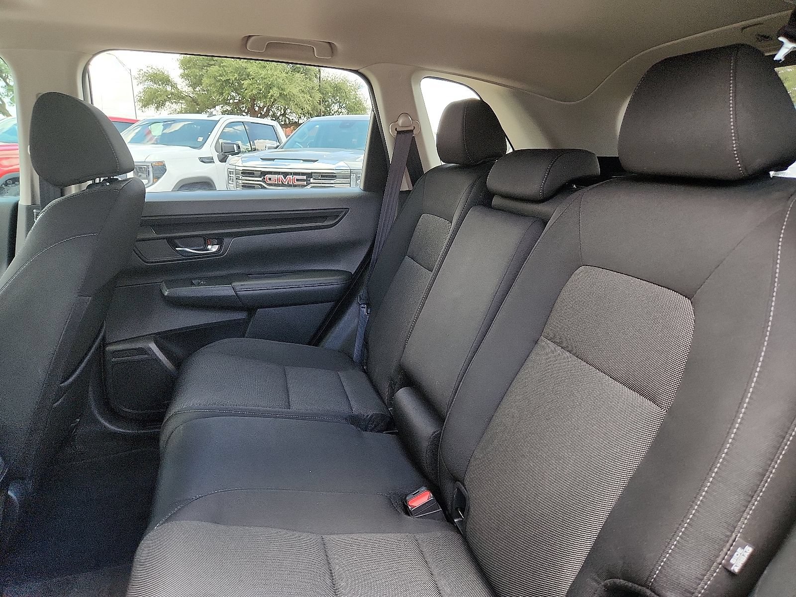 Used 2024 Honda CR-V EX image 11