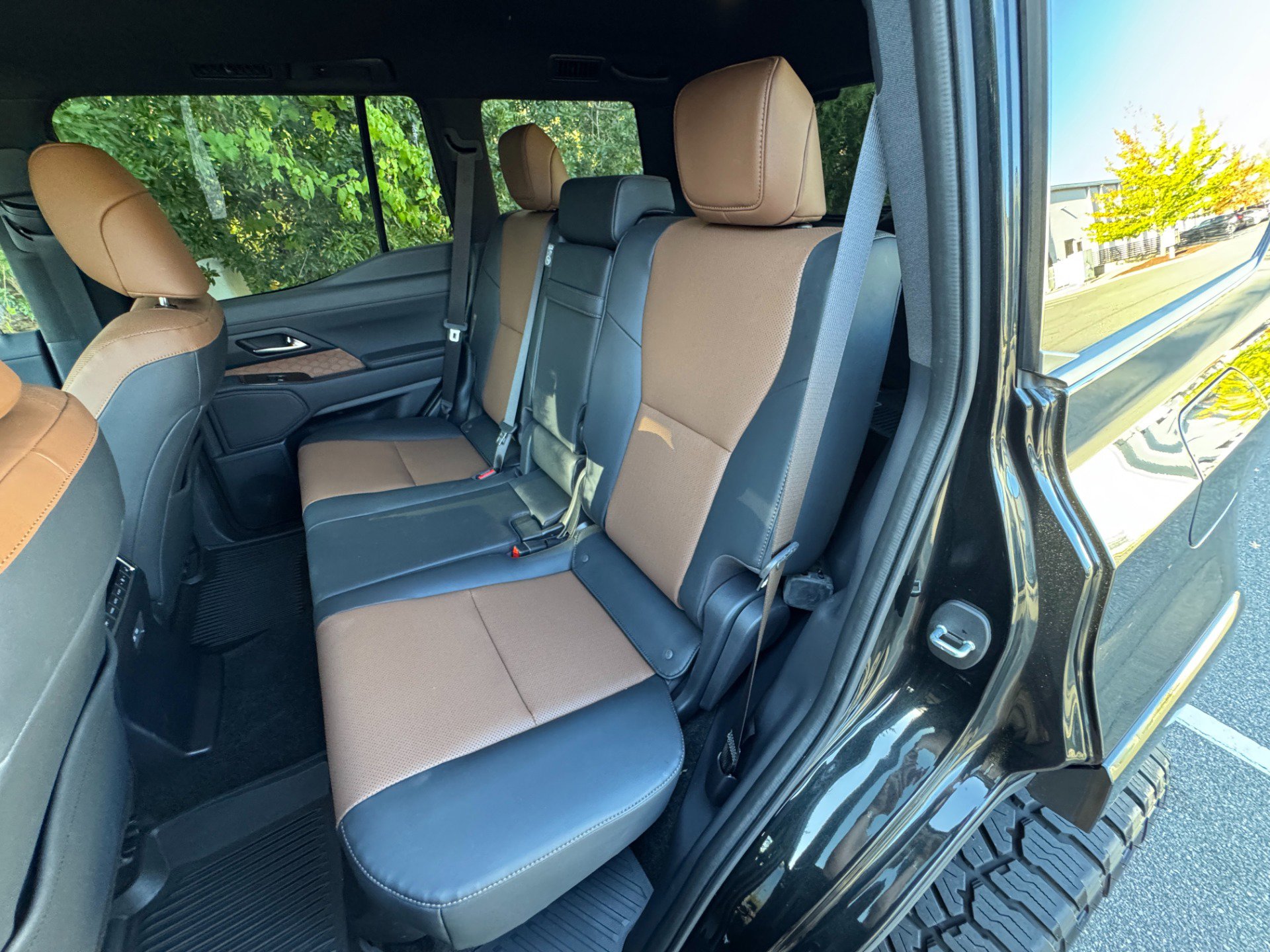 Used 2024 Lexus GX 550 image 42