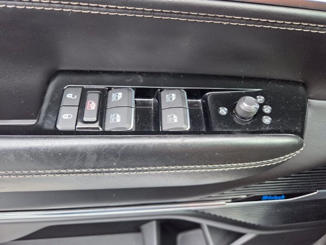 Used 2022 Jeep Grand Wagoneer Series II w/ Convenience Group III AWD/4WD image 25