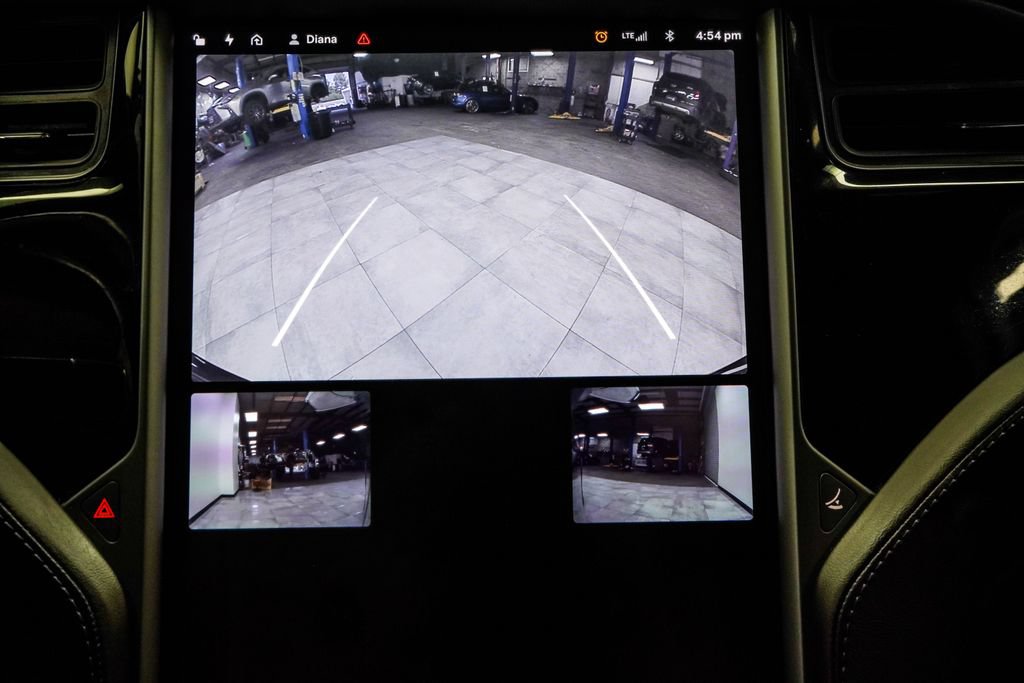 Used 2018 Tesla Model X 75D AWD/4WD image 33