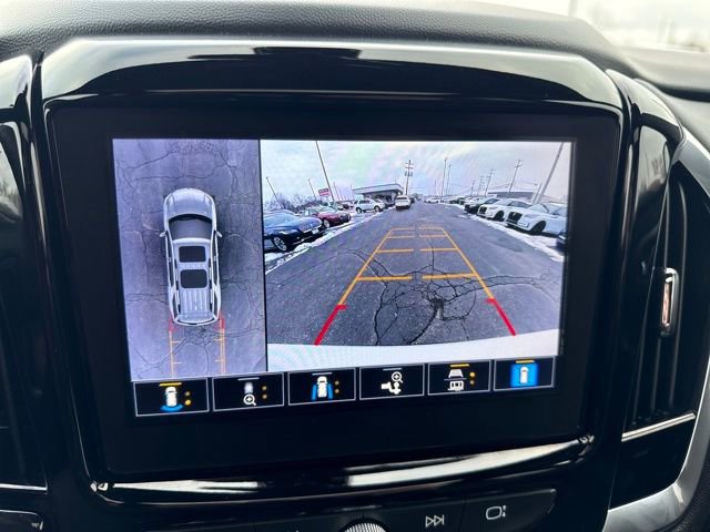 Used 2023 Chevrolet Traverse Premier w/ Redline Edition image 21
