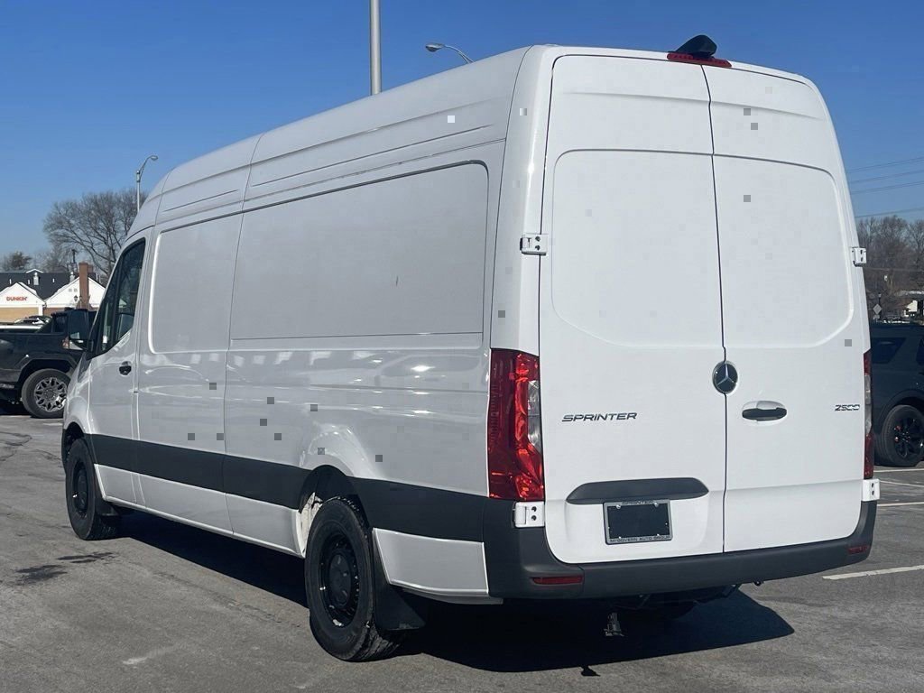 New 2025 Mercedes-Benz Sprinter 2500 image 7