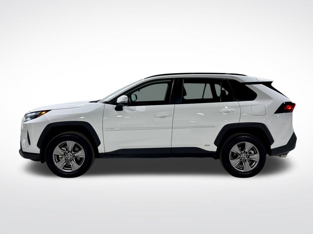 Used 2024 Toyota RAV4 LE image 6