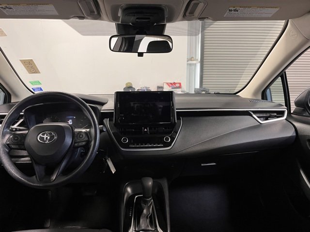 Used 2023 Toyota Corolla LE image 20