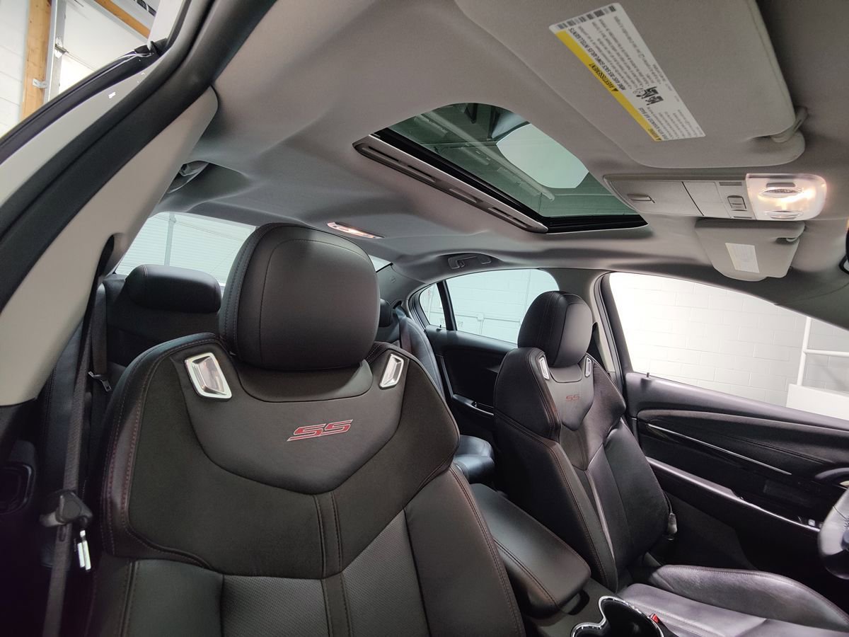 Used 2015 Chevrolet SS RWD image 18