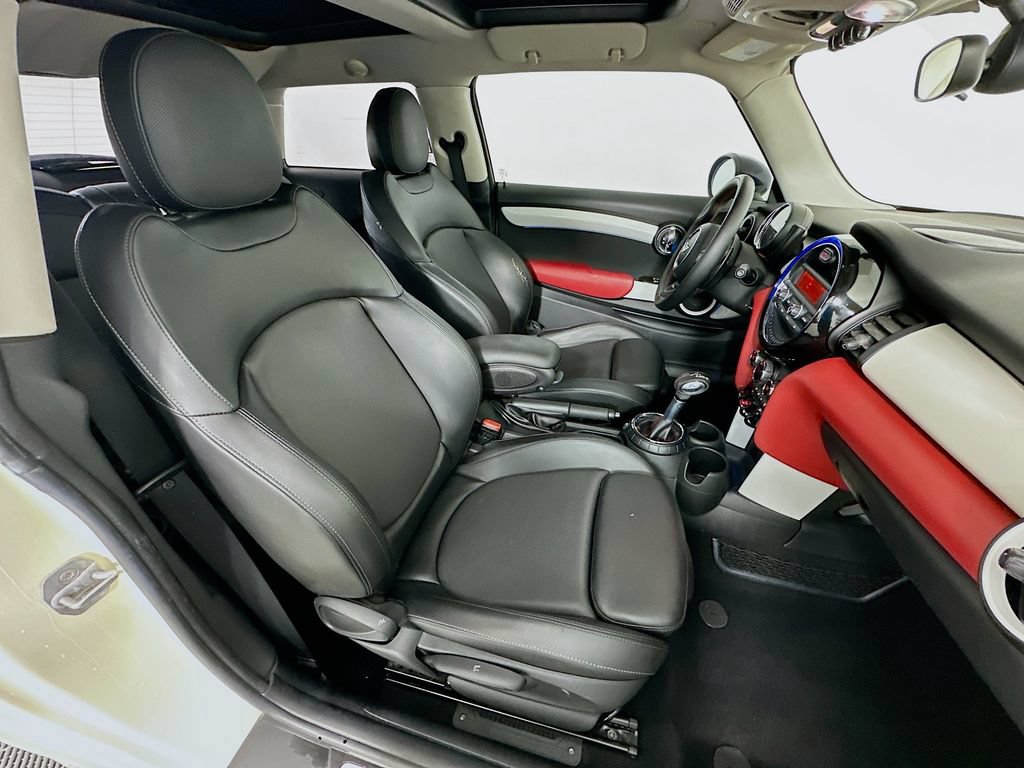 Used 2015 MINI Cooper S FWD image 26