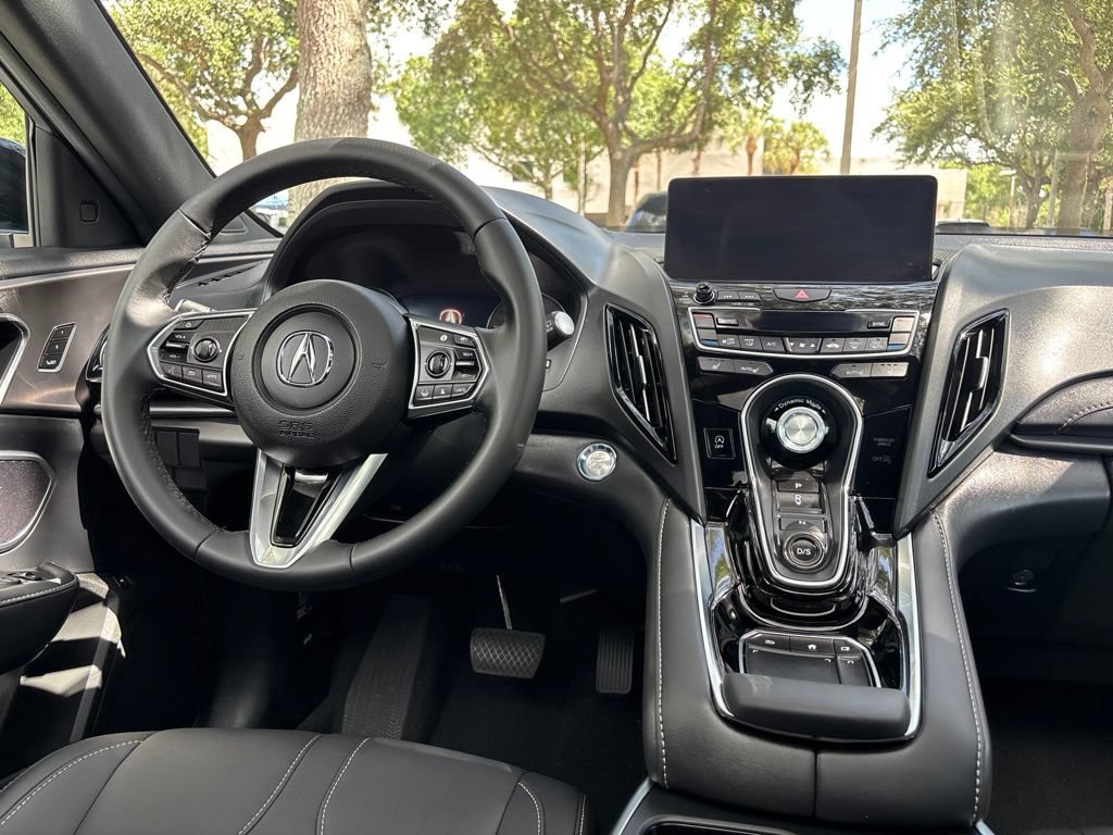 Used 2025 Acura RDX SH-AWD image 26