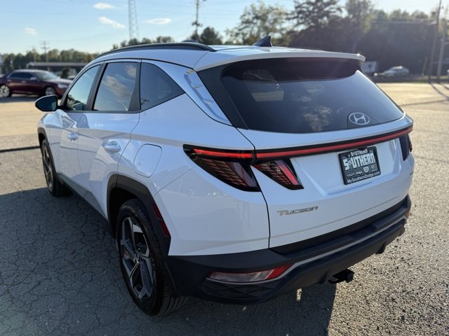 Used 2022 Hyundai Tucson SEL w/ Convenience + Premium Package image 3
