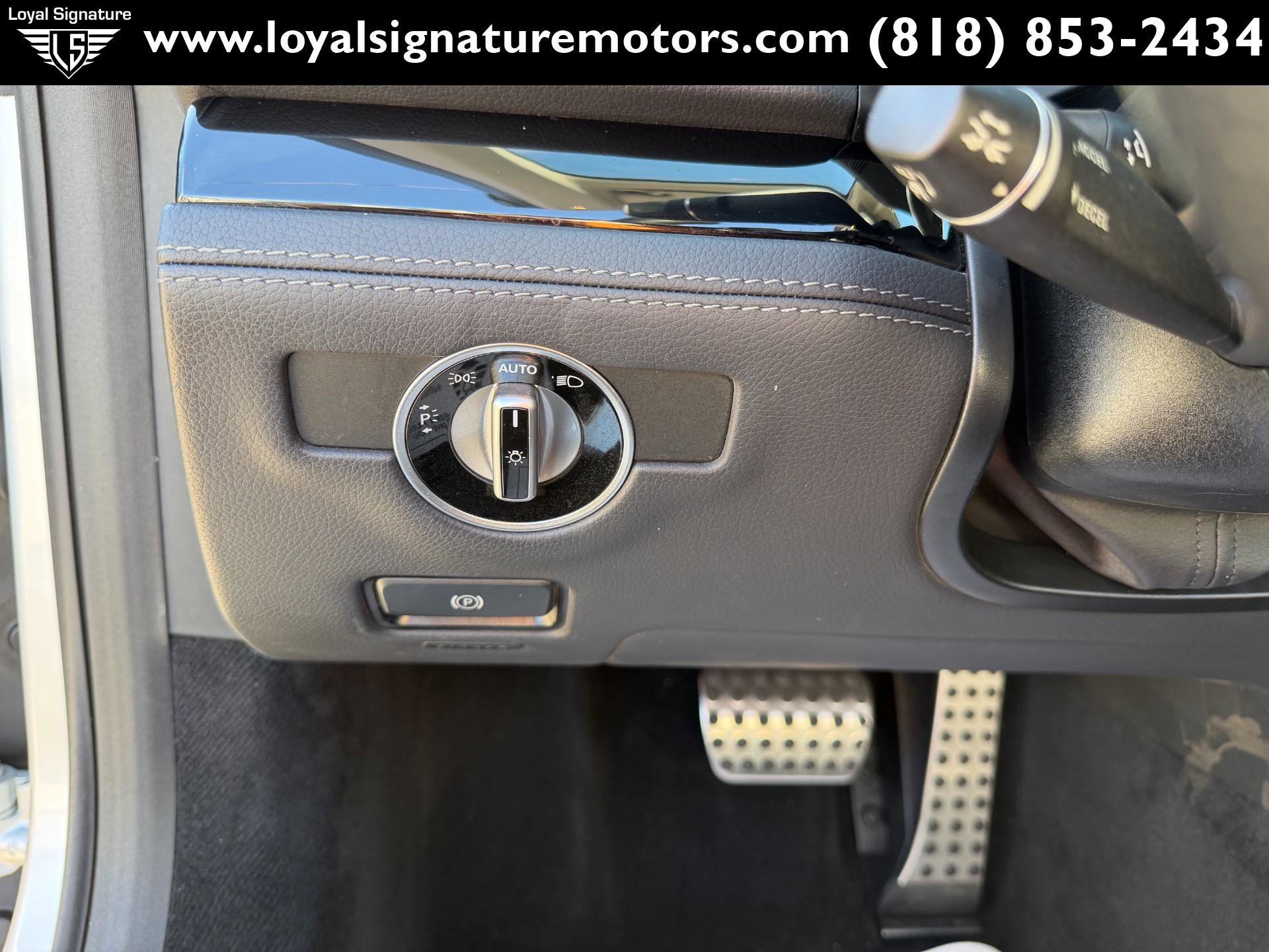 Used 2018 Mercedes-Benz SL 550 image 18