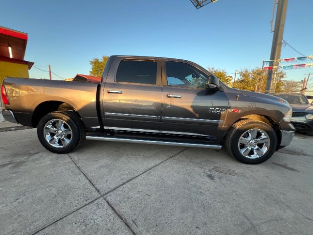 Used 2015 RAM 1500 Lone Star image 4