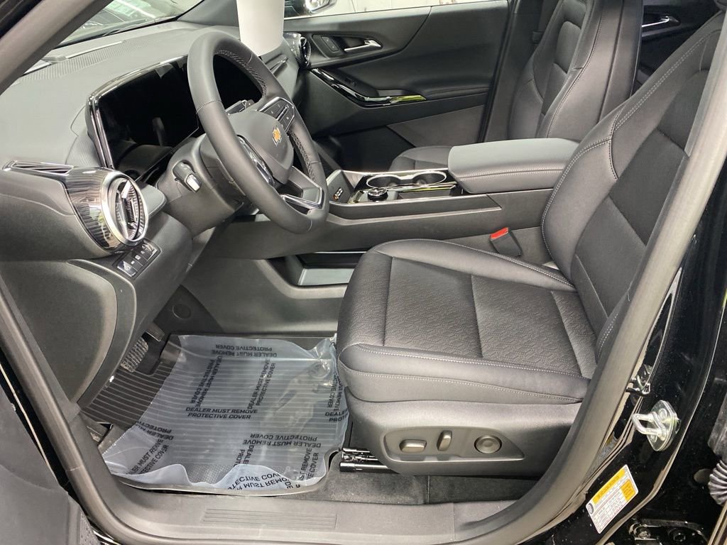 New 2026 Chevrolet Equinox LT w/ Convenience Package II AWD/4WD image 33