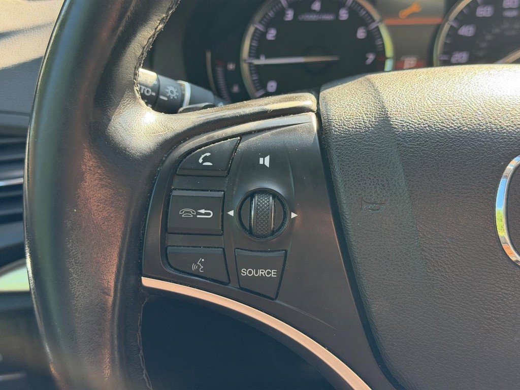 Used 2020 Acura MDX SH-AWD w/ Technology Package image 19