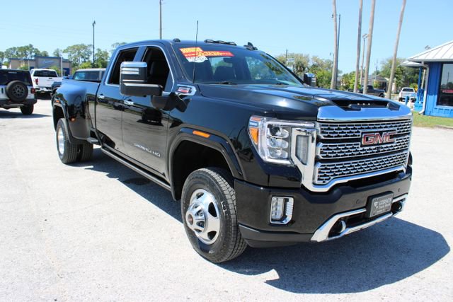 Used 2023 GMC Sierra 3500 Denali w/ Denali Ultimate Package AWD/4WD image 17