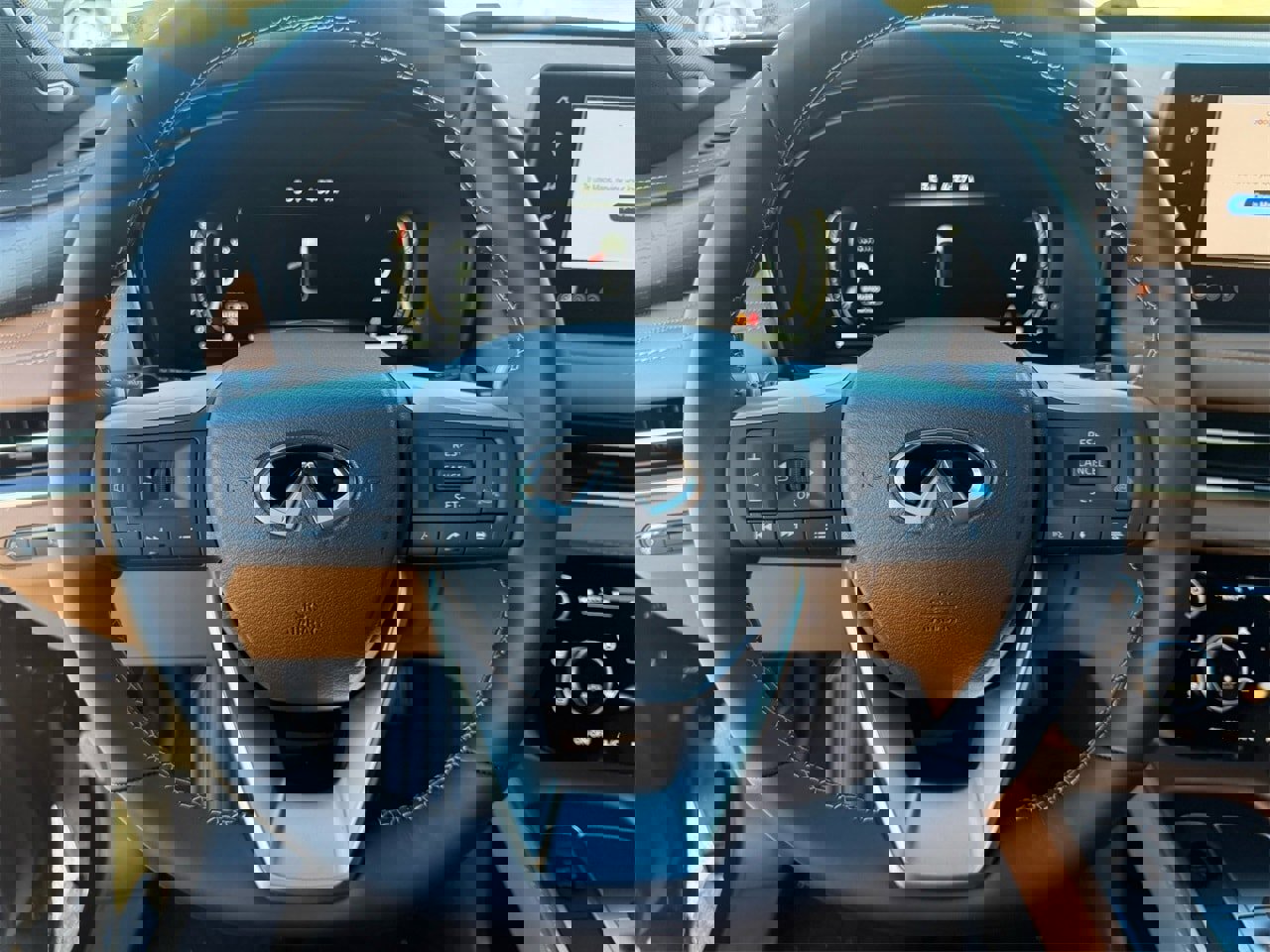 New 2026 INFINITI QX60 Autograph w/ Dark Cargo Package image 17