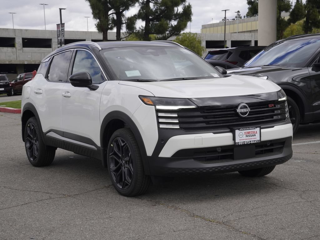 New 2026 Nissan Kicks SR FWD video 2